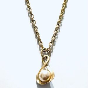 Vintage Express Gold Pearl Pendant Necklace, 36 inch Necklace, Vintage Jewelry